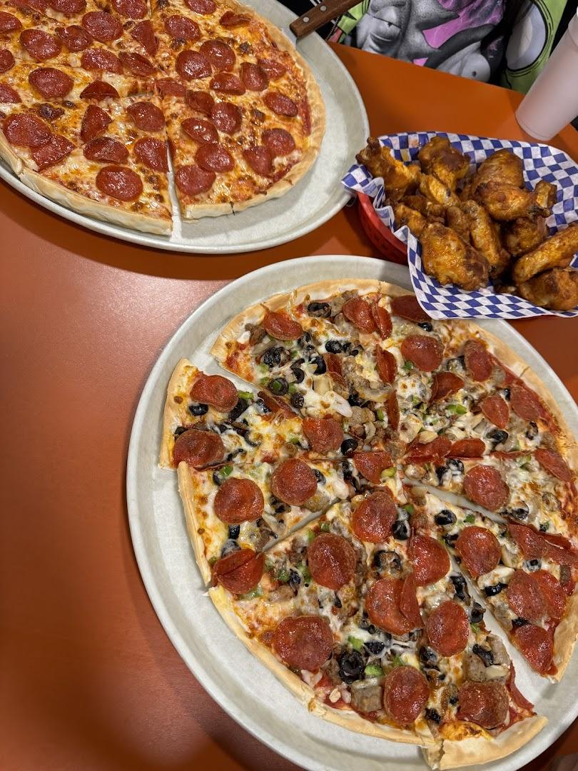 D J's Pizza